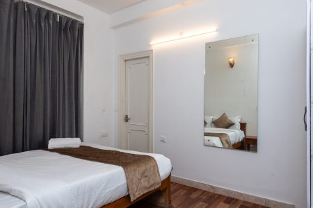 Deluxe Room With Common Balcony